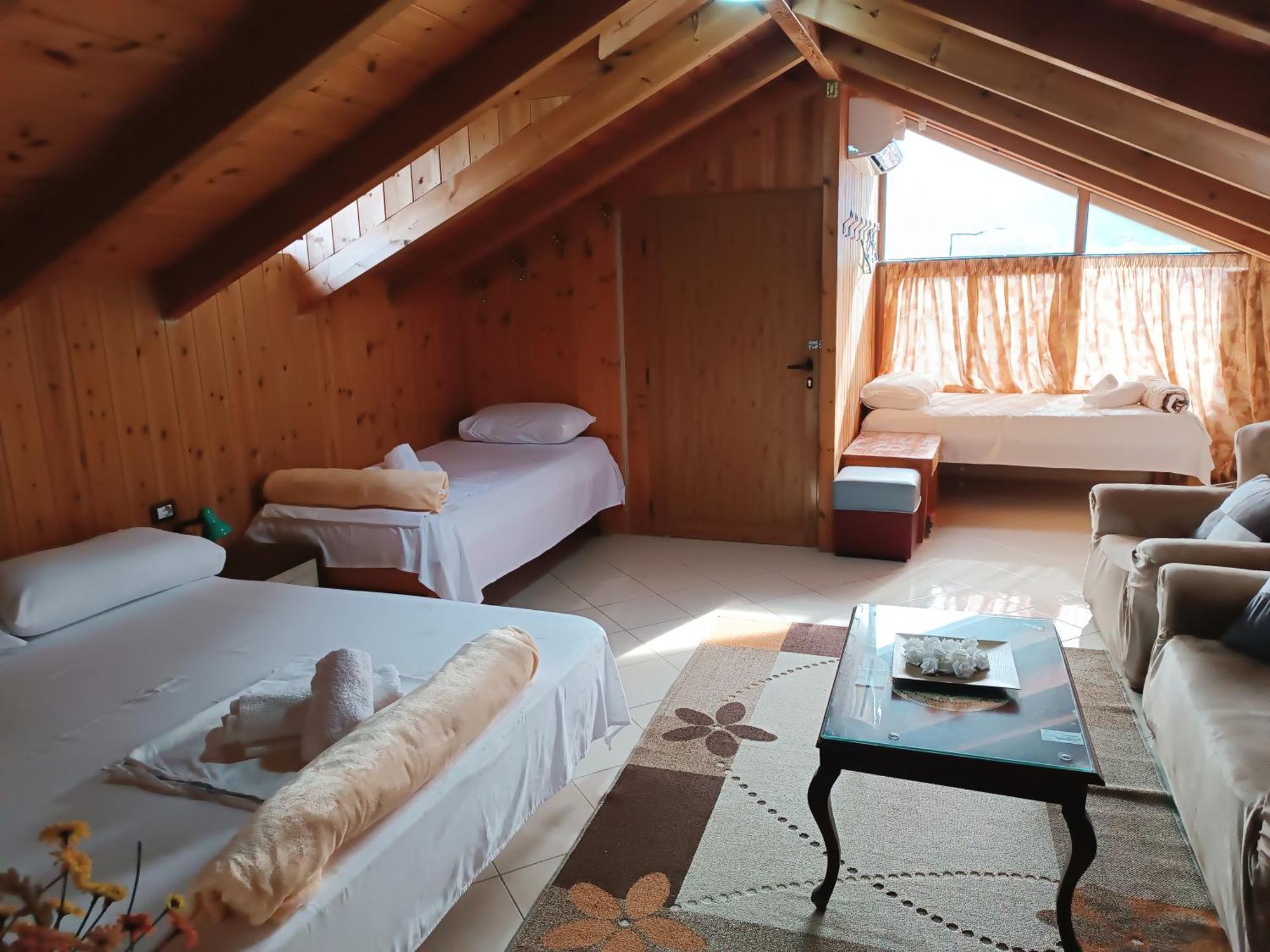 Guesthouse Eva Suite Berat Kültér fotó
